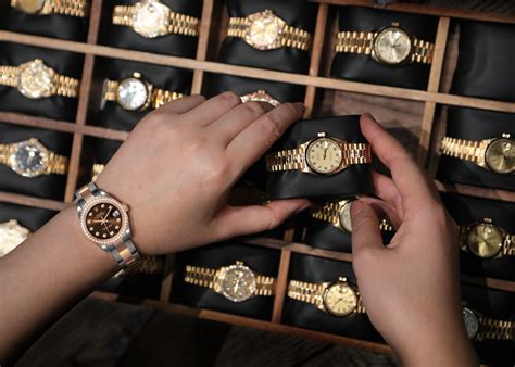 local jewelry buyers or ladies rolex watches|rolex official store.